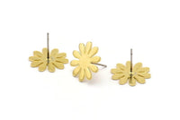 Brass Flower Earring, 8 Raw Brass Flower Stud Earrings (15x0.80mm) A0964 A1328