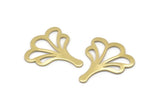 Brass Leaf Blank, 8 Raw Brass Flower Blanks, Findings (25x21x0.80mm) M03270