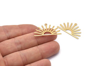 Gold Sun Charm, 4 Gold Plated Brass Sun Charms With 1 Loop (17x30x0.80mm) M02318