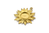 Brass Sunflower Charm, 2 Raw Brass Flower Charms With 1 Loop, Pendants, Earrings (31x27mm) N0718