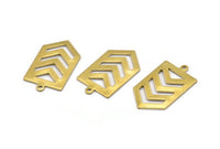 Pirinç Chevron Charm, 1 Döngülü 12 Ham Pirinç Ok Charm (27x15x0,80 mm) A1598