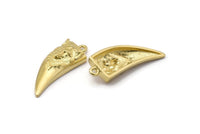 Brass Wolf Charm, 2 Raw Brass Wolf Tooth Charms With 1 Loop (32x13mm) N1942