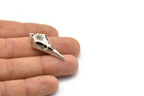 Gümüş Kuş Kafatası, Antik Gümüş Kaplama Pirinç Kar Tanesi Desenli Kuş Kafatası Tılsımı 1 Halka, Küpe Bulguları (36x15x6mm) N1962 H1505