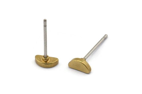 Brass Moon Earring, 12 Raw Brass Half Moon Stud Earrings (6x3mm) D1405