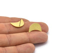 Brass Moon Earring, 8 Raw Brass Crescent Moon Shaped Stud Earrings (18x9x0.80mm) A2636