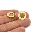 Brass Flower Earring, 8 Raw Brass Flower Pattern Irregular Shaped Stud Earrings (18x0.80mm) A2686