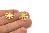 Brass Sun Earring, 8 Raw Brass Sun Shaped Stud Earrings (18x17x0.80mm) A2673