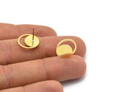 Brass Round Earring, 8 Raw Brass Crescent Moon Patterned Round Shaped Stud Earrings (14x0.80mm) A2735