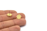 Brass Sun Earring, 8 Raw Brass Sun Shaped Stud Earrings (12x0.80mm) A2757