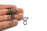 Black Half Moon - 50 Brass Black Oxidized Semi Circle Connectors (8x16x0.80mm) D0008 S509