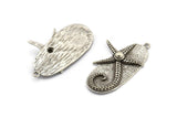 Silver Sea Star Charm, 2 Antique Silver Plated Brass Starfish Shaped Charms With 1 Loop, Pendants, Earring Findings (33x19mm) N2022