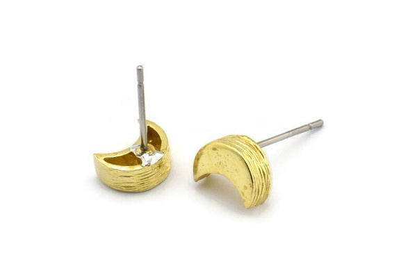 Brass Moon Earring, 10 Raw Brass Crescent Moon Stud Earrings (8x6x3mm) N1402