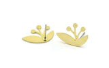 Brass Flower Earring, 8 Raw Brass Flower Shaped Stud Earrings (19x14x0.80mm) A2713