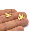 Brass Fire Earring, 8 Raw Brass Fire Shaped Stud Earrings (17x14x0.80mm) A2720