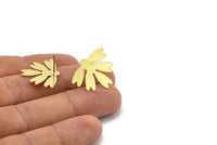 Brass Flower Earring, 6 Raw Brass Flower Shaped Stud Earrings (20x25x0.60mm) A2926