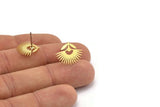 Brass Flower Earring, 10 Raw Brass Flower Shaped Stud Earrings (14x18x0.60mm) A3021