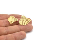 Brass Flower Earring, 6 Raw Brass Flower Shaped Stud Earrings (20x26x0.60mm) A2943