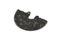 Semi Circle Charm, 4 Hammered Oxidized Black Brass Semi Circle Charm Pendants With 2 Holes (33x22x0.80mm) D0673 S1011