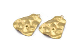 Brass Trapezoid Charm, 8 Raw Brass Trapezoid Charms With 1 loop, Earrings, Pendants, Findings (33x27x0.60mm) D0757