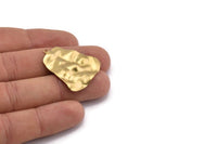 Brass Trapezoid Charm, 8 Raw Brass Trapezoid Charms With 1 loop, Earrings, Pendants, Findings (33x27x0.60mm) D0757