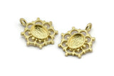 Brass Flower, 4 Raw Brass, Brass Charms, Brass Flower Charms, Charm Pendants With 1 Loop - Pad Size 6x8mm (21x17mm) N2076
