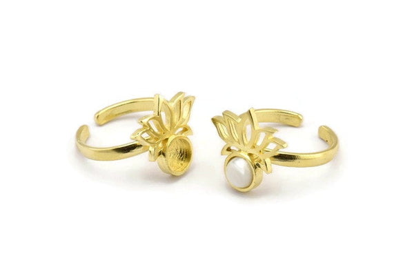 Brass Ring Settings, 2 Raw Brass Lotus Flower Rings With 1 Round Shaped Stone Setting - Pad Size 6mm N2102