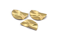 Semi Circle Charm, 12 Raw Brass Wavy Half Moon Charms With 1 Hole, Earrings, Findings (25x14x0.60mm) D0674