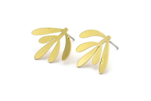 Brass Leaf Earring, 8 Raw Brass Leaf Stud Earrings (16x17x0.60mm) A3031