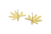 Brass Leaf Earring, 8 Raw Brass Leaf Shaped Stud Earrings, Findings (19x21x0.60mm) A3014