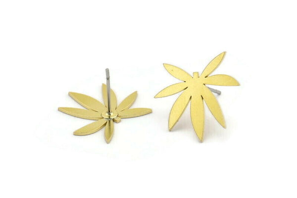 Brass Leaf Earring, 10 Raw Brass Leaf Shaped Stud Earrings, Findings (16x17x0.60mm) A3010