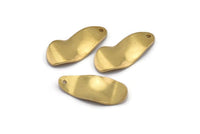 Brass Wavy Charm, 24 Raw Brass Wavy Charms With 1 Hole (21x10x0.80mm) D0582