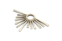 Gümüş Güneş Kolye, 2 Antik Gümüş Kaplamalı Pirinç Çekiçlenmiş Güneş Kolye (51x31x1,8 mm) BS 1940 H1129