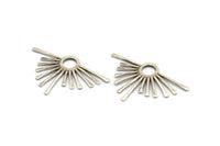 Gümüş Güneş Kolye, 2 Antik Gümüş Kaplamalı Pirinç Çekiçlenmiş Güneş Kolye (51x31x1,8 mm) BS 1940 H1129