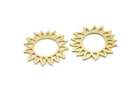 Pirinç Çiçek Tılsımı, 12 Ham Pirinç Ayçiçeği Tılsımı, Küpe Tılsımı (25x23x0,60 mm) A3467