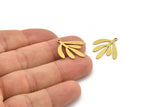 Brass Leaf Charm, 12 Raw Brass Leaf Charms With 1 Loop, Charm Pendants (22x21x0.60mm) A3576