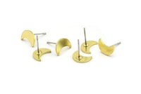 Brass Moon Earring, 10 Raw Brass Crescent Moon Stud Earrings (10x5x1mm) A3692