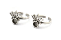 Silver Flower Ring, 2 Antique Silver Plated Brass Lotus Flower Rings - Pad Size 6mm N2102 H1415