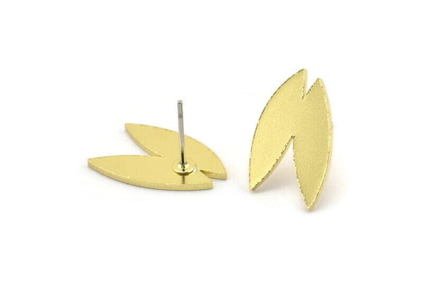 Earring Studs, 8 Raw Brass - Irregular Shaped Stud Earrings - Brass Earrings - Earrings (17x11x1mm) A3765
