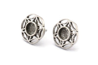 Gümüş Çiçek Küpe, 1 Yuvarlak Taşlı 4 Antik Gümüş Kaplama Pirinç Çiçek Küpe - 6 mm Ped Boyutu N2091 H1435