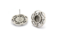 Gümüş Çiçek Küpe, 1 Yuvarlak Taşlı 4 Antik Gümüş Kaplama Pirinç Çiçek Küpe - 6 mm Ped Boyutu N2091 H1435