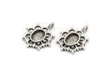 Gümüş Çiçek Tılsımı, 1 Halkalı 4 Antik Gümüş Kaplamalı Pirinç Çiçek Tılsımı - Ped Boyutu 6x8mm (21x17mm) N2076 H1473