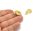 Brass Fire Charm, 12 Raw Brass Fire Shape Charms With 1 Hole (22x15x0.60mm) A3508