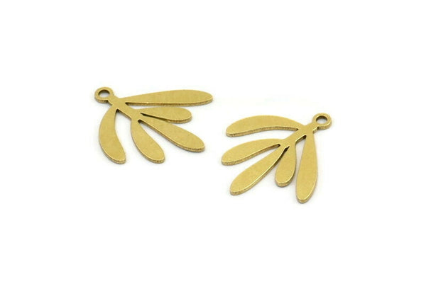 Brass Leaf Charm, 24 Raw Brass Leaf Charms With 1 Loop, Charm Pendants (18x17x0.60mm) A3578