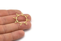 Brass Flower Charm, 12 Raw Brass Flower Charms, Charm Pendants (33x31x0.60mm) A3957