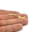 Pirinç Kuzey Yıldızı Küpe, 12 Ham Pirinç Kutup Yıldızı Şekilli Çivi Küpe (19x7x1mm) A3242
