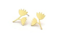Brass Flower Earring, 8 Raw Brass Flower Shaped Stud Earrings (18x17x1mm) A3809