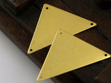 Raw Brass Triangle, 10 Raw Brass Triangle Pendants With 3 Holes (45x35x35mm) A0046
