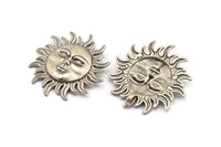 Gümüş Güneş Charm, Antik Gümüş Kaplamalı Pirinç Güneş Şeklinde Charm, 1 Döngülü (52x51mm) N2143 H1561