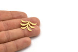 Brass Leaf Charm, 10 Raw Brass Leaf Charms With 1 Hole, Findings (20x24.5x0.60mm) A4334