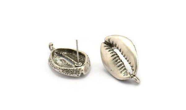 Silver Shell Earring, 2 Antique Silver Plated Brass Cowrie Shell Stud Earrings With 1 Loop, Findings (25x17mm) N0911